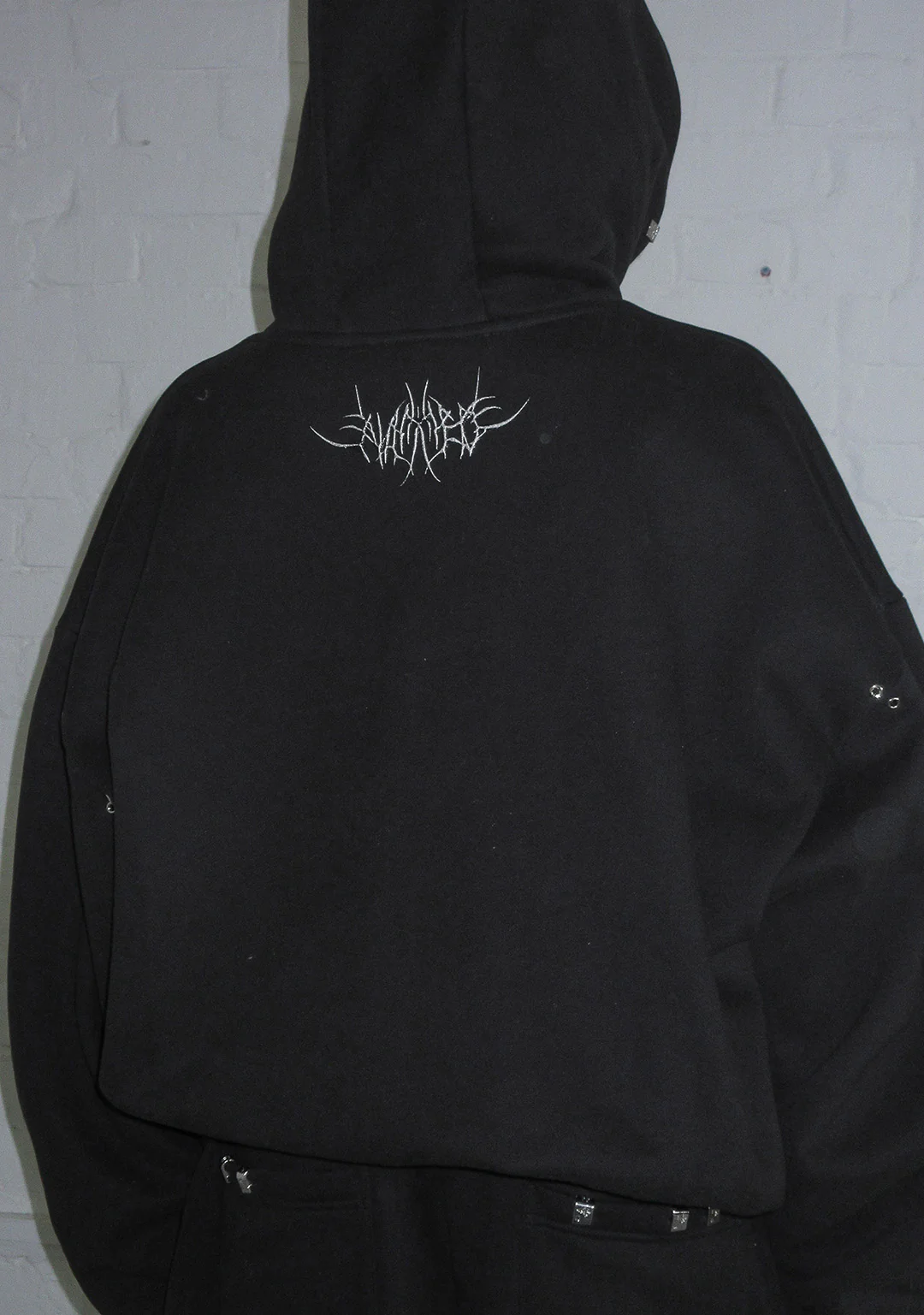 DESTROY CHROME PIERCED HOODIE BLACK - Image 4