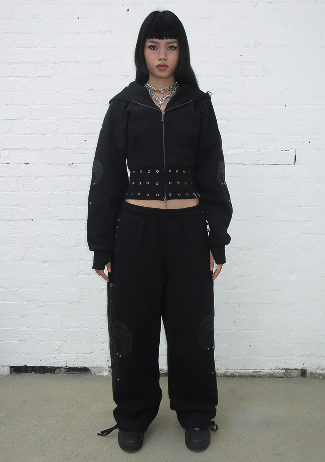 MIDNIGHT STUDDED OVERSIZED SWEATPANTS BLACK - Image 2