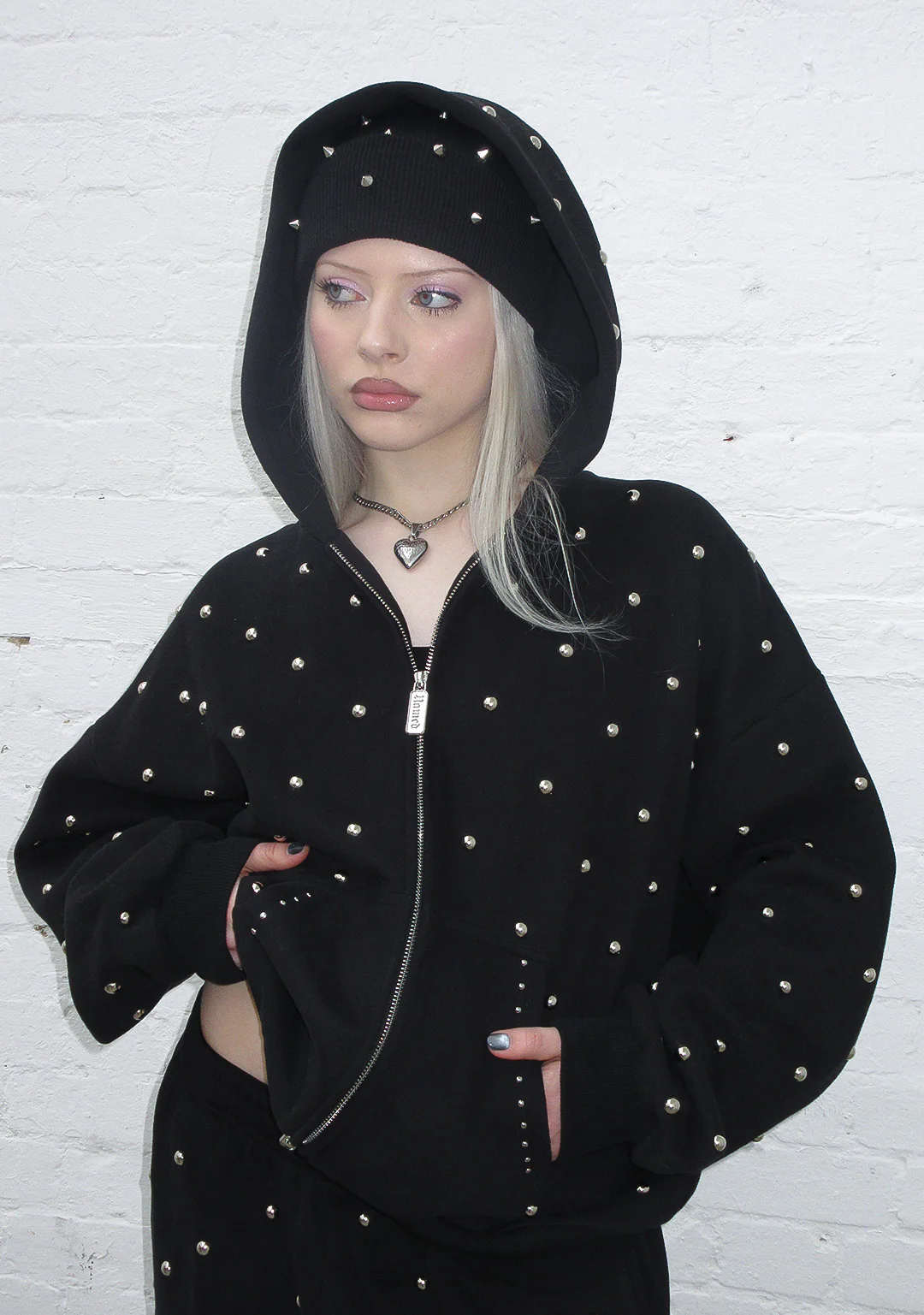 NOVA STUDDED POLKA DOT ZIP HOODIE BLACK - Image 2